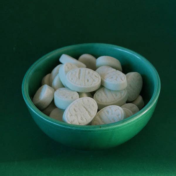 Showcase - BUBS Godis: Sour Fruity Pear Goody Ovals (90g) Swedish Candy